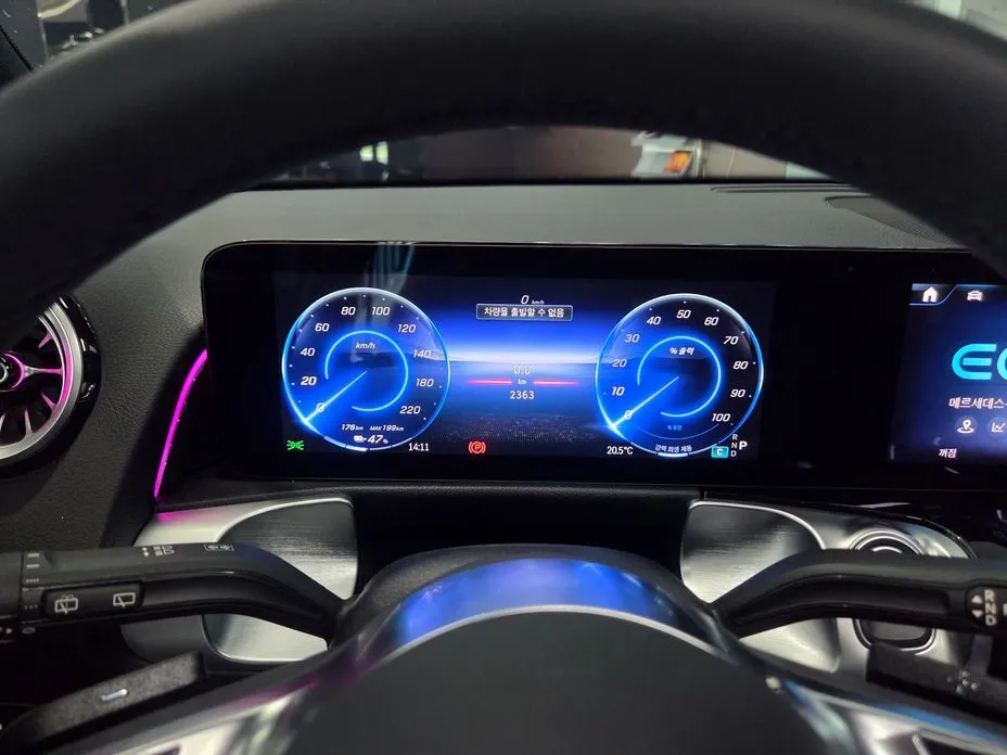 Mercedes-Benz EQB 2025 из KR, фото 2