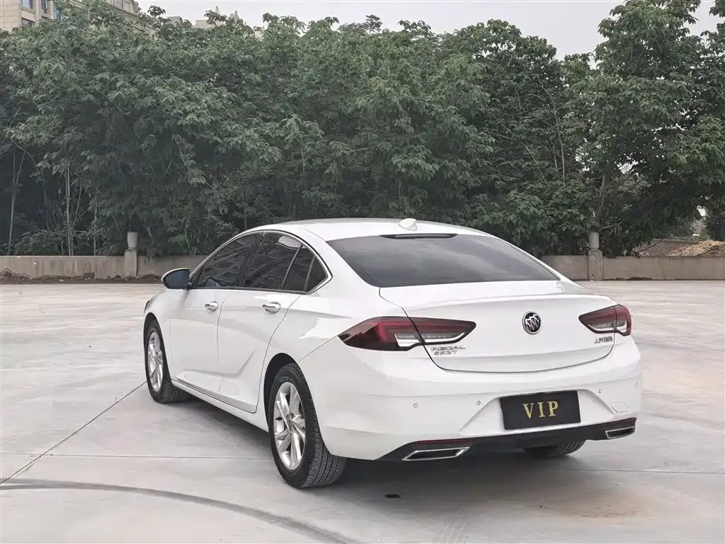 Buick Regal — фото 8