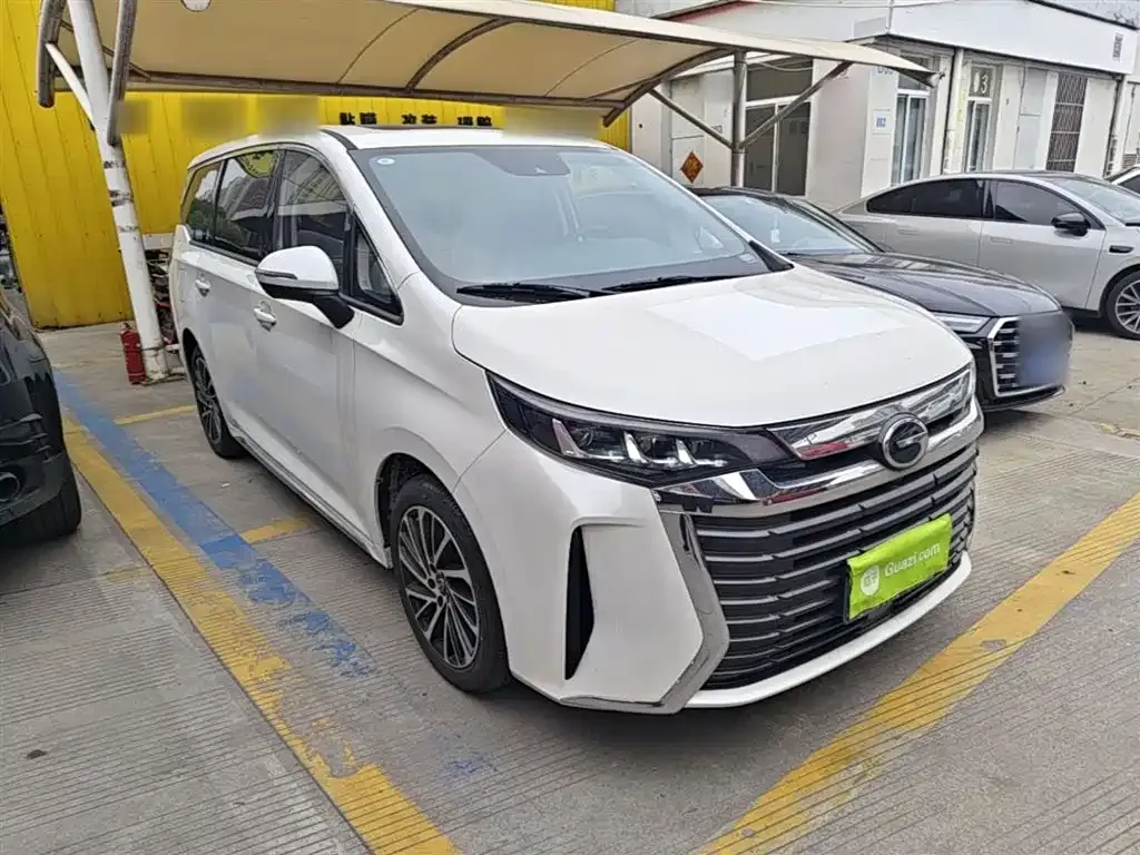 GAC Motor Trumpchi M6 — фото 8