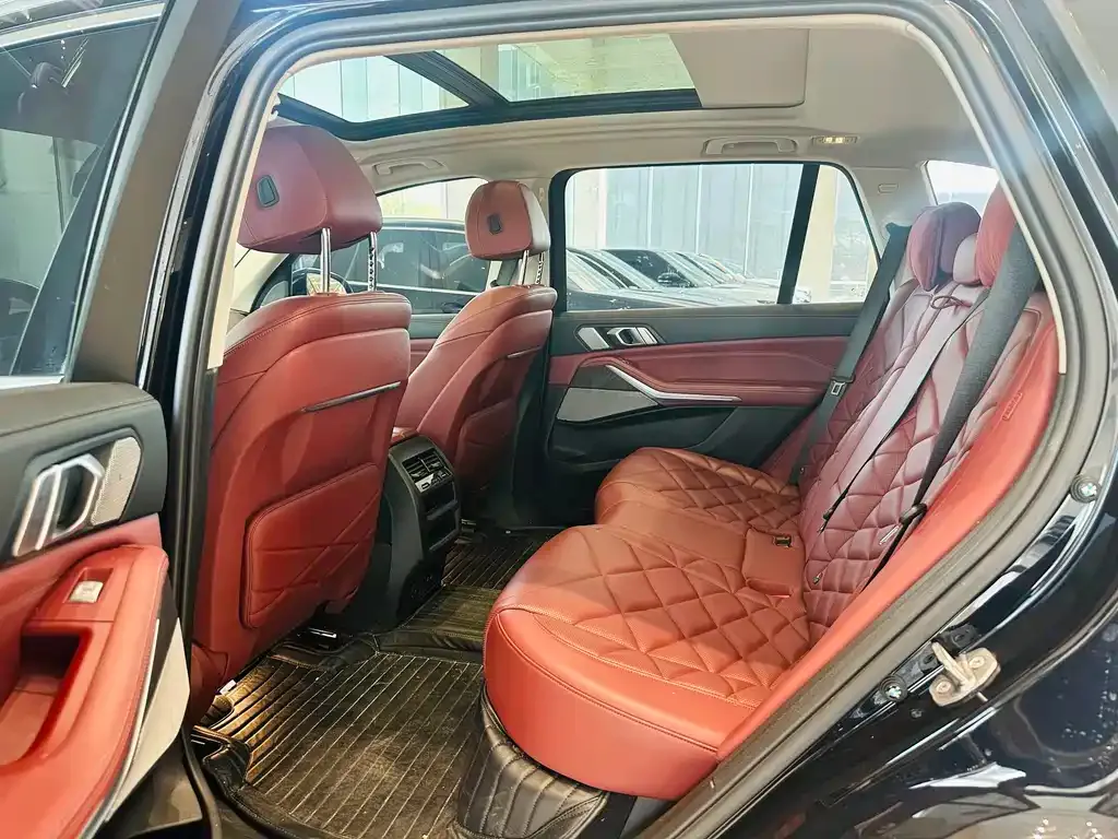 BMW X5 2022 из CN, фото 2