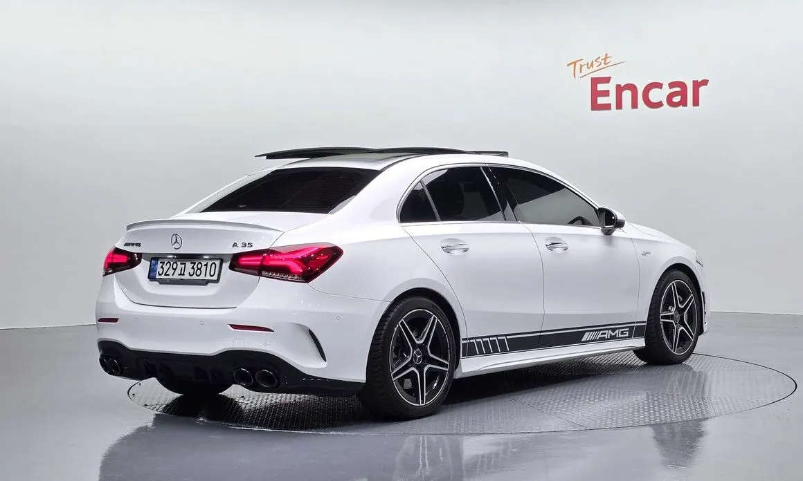 Mercedes-Benz A-Class — фото 9