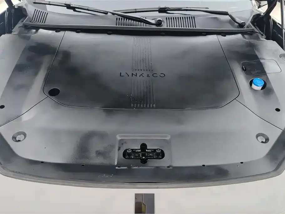 Lynk & Co Z10 2024 из CN, фото 2