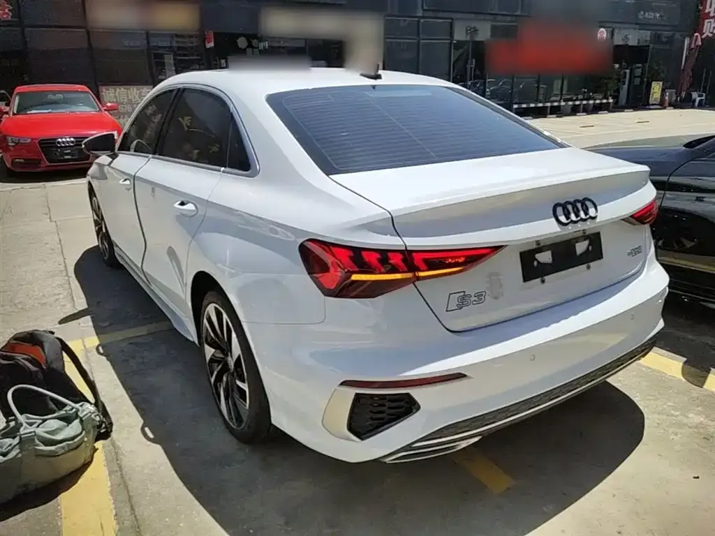 Audi A3 — фото 2