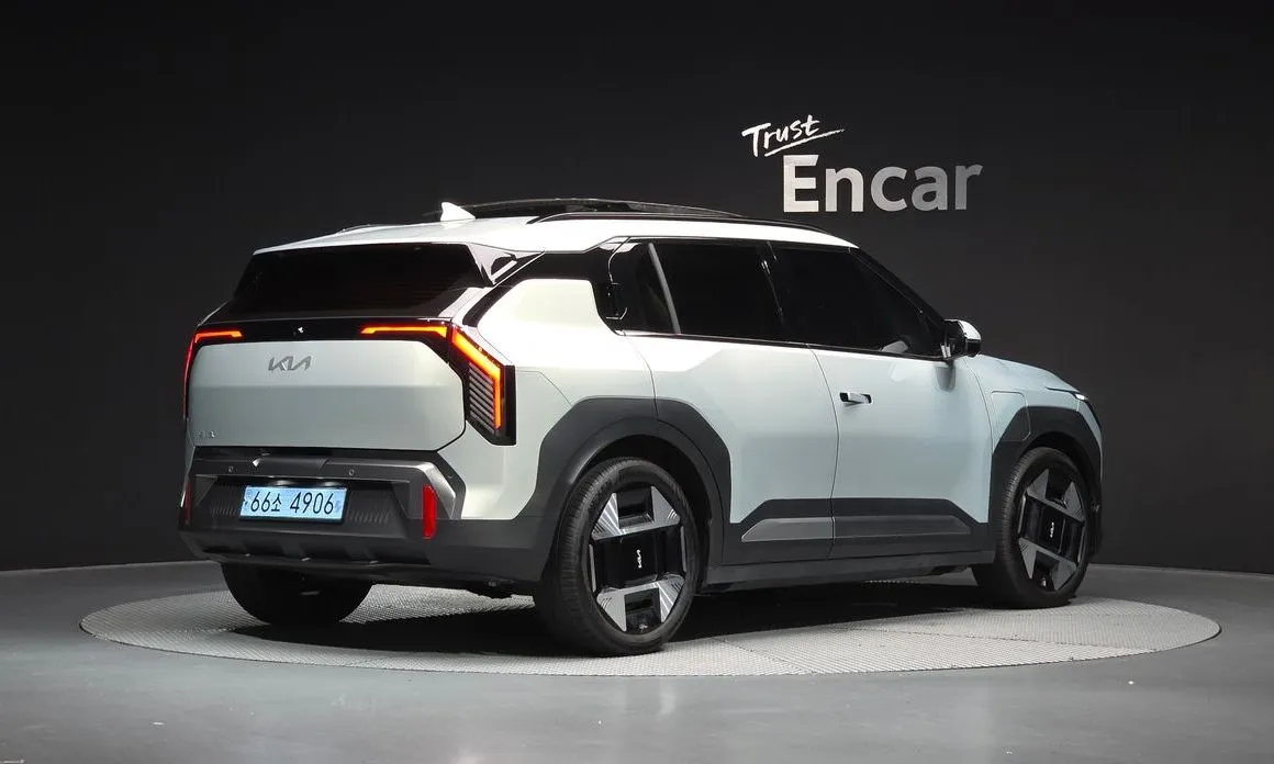 Kia EV3 2025 из KR, фото 2