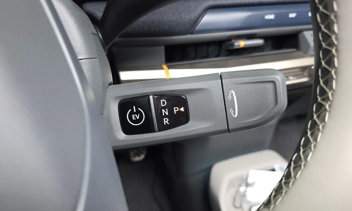 Kia EV3 2025 из KR, фото 5