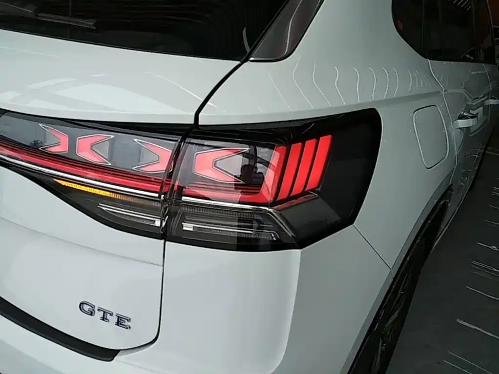 Volkswagen 探岳 GTE 2024 из CN, фото 3