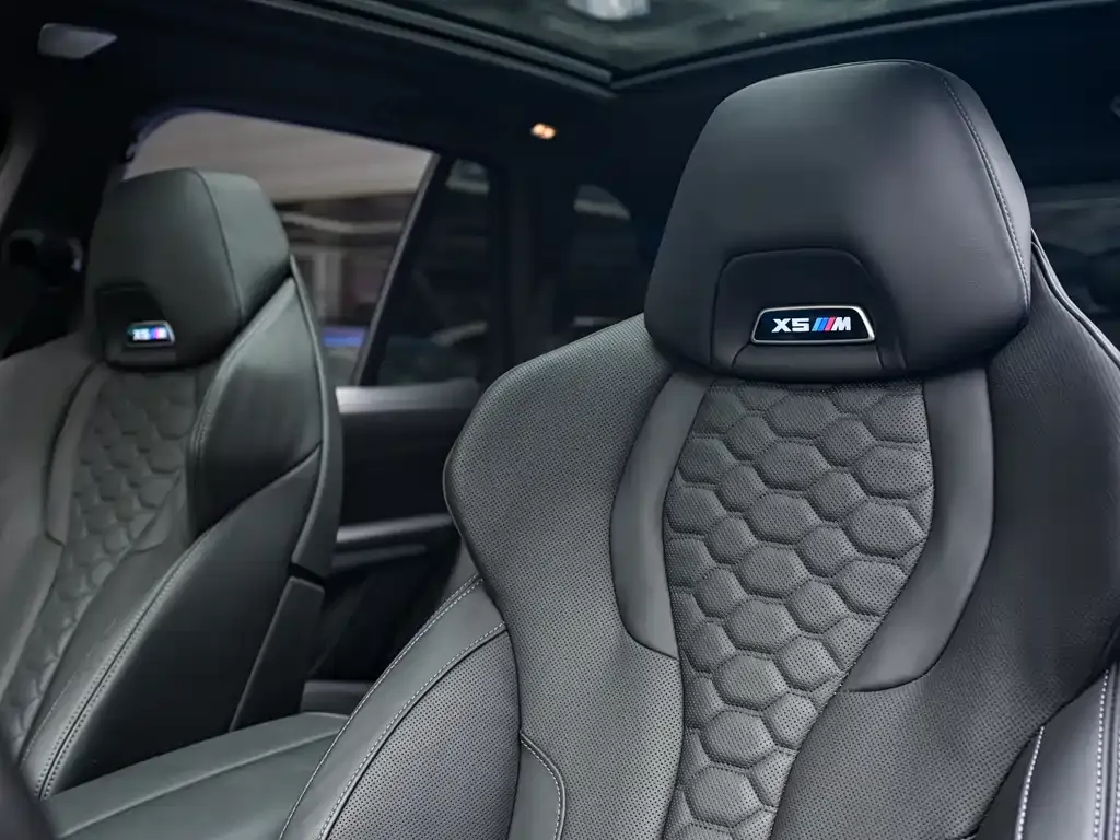 BMW X5 M 2024 из CN, фото 4
