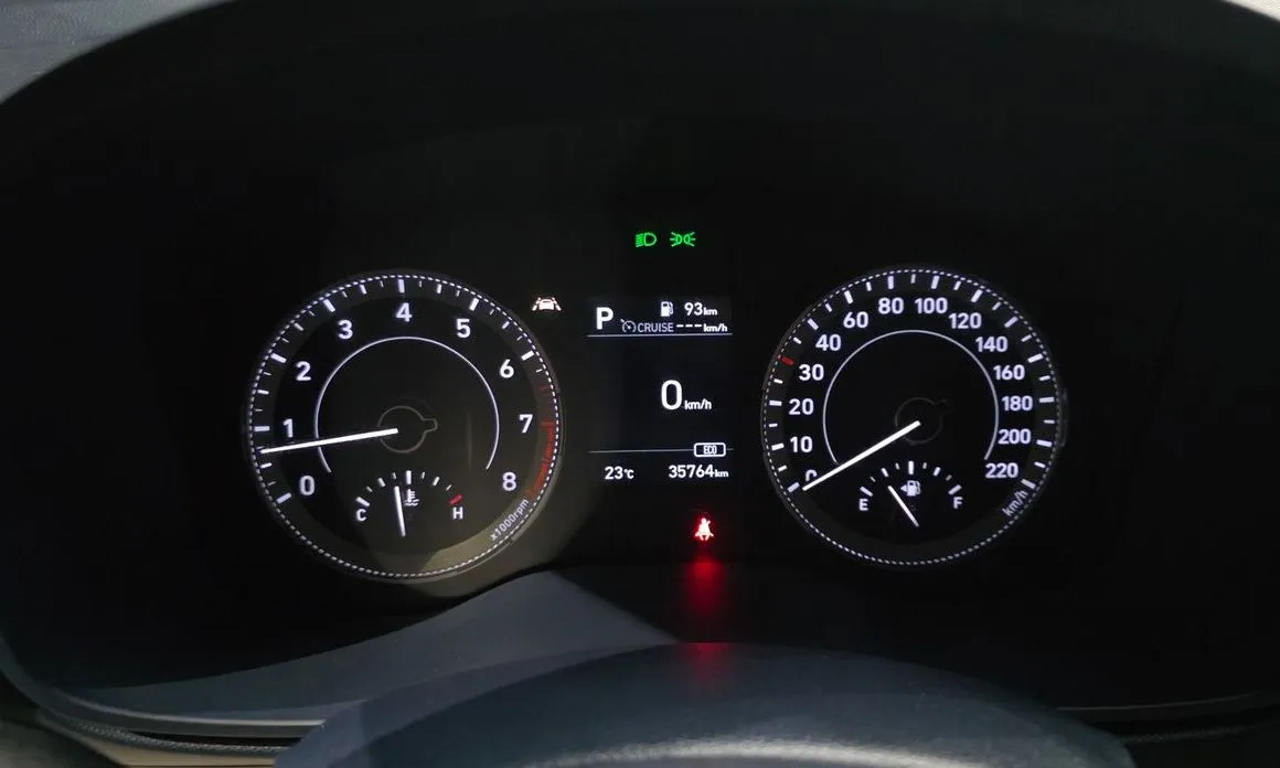 Hyundai Venue 2022 из KR, фото 2