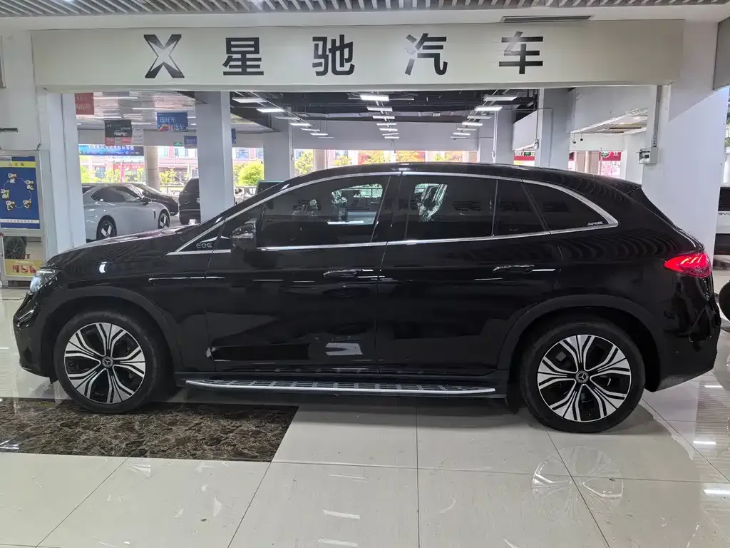 Mercedes-Benz EQE SUV 2023 из CN, фото 4