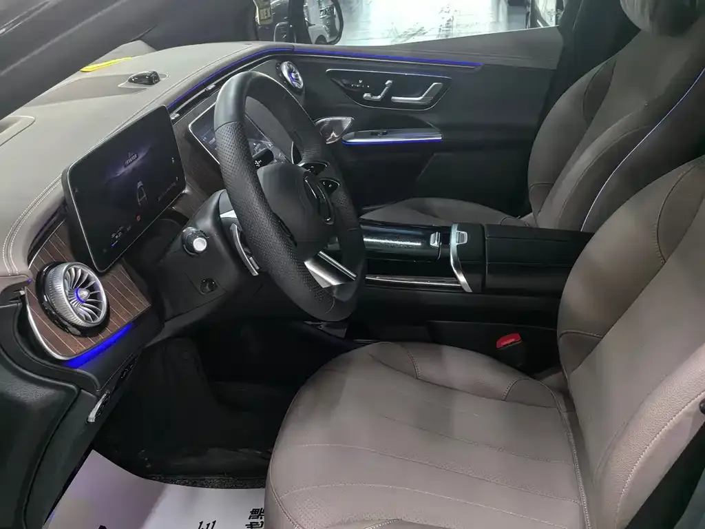Mercedes-Benz EQE SUV 2023 из CN, фото 2
