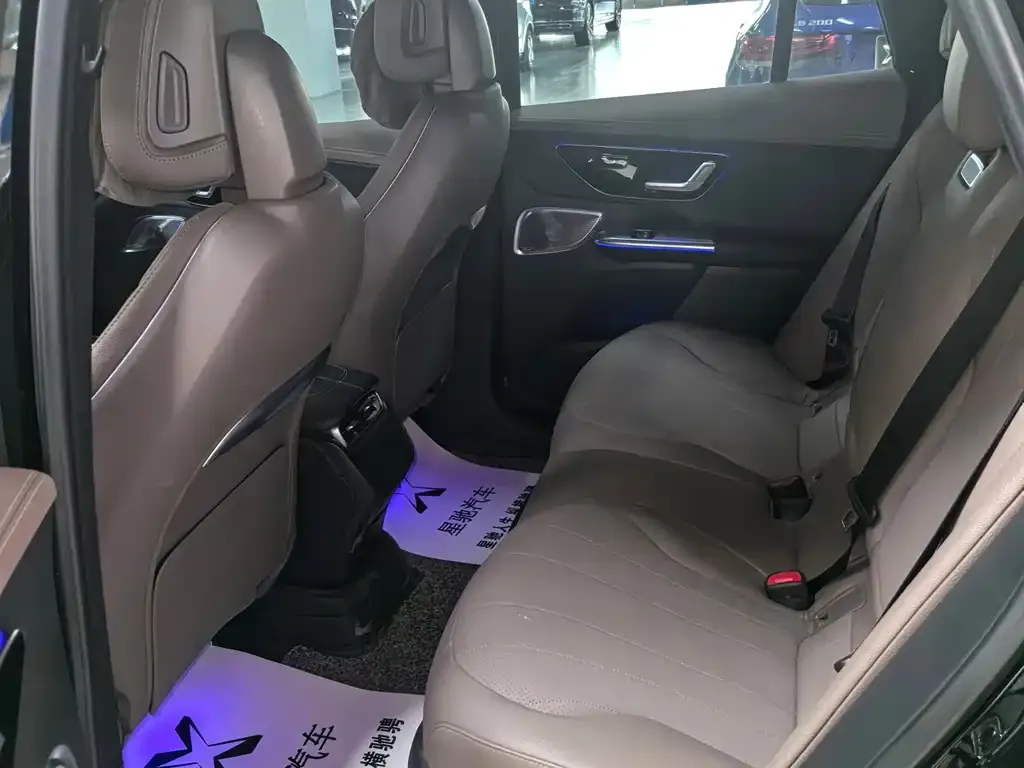 Mercedes-Benz EQE SUV 2023 из CN, фото 6