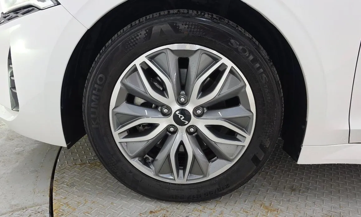 Kia K5 2023 из KR, фото 6