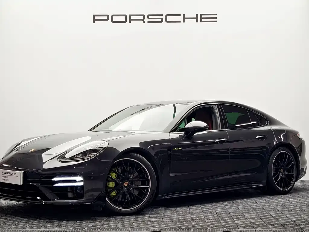 Porsche Panamera Hybrid