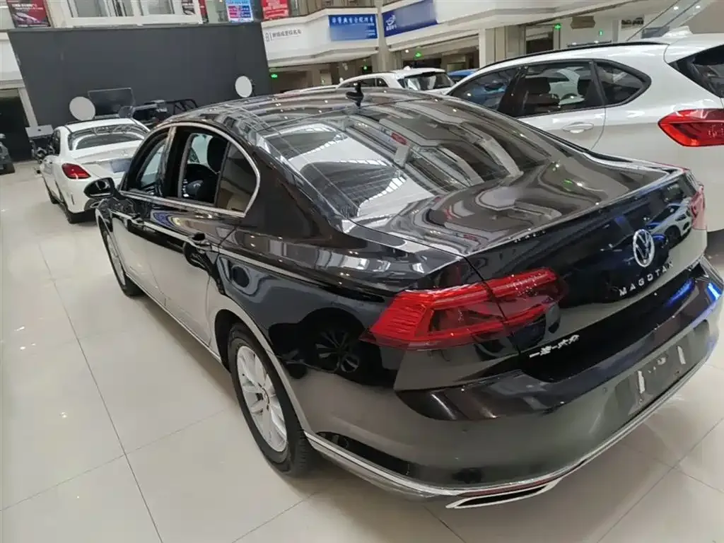 Volkswagen Magotan 2022 из CN, фото 2