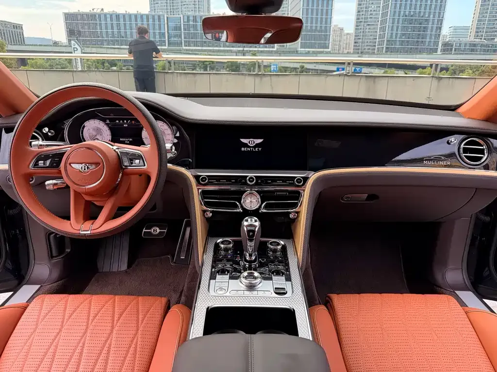Bentley Flying Spur PHEV 2022 из CN, фото 4