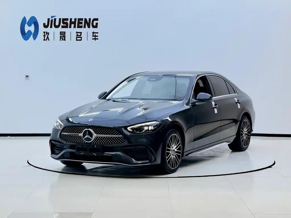Mercedes-Benz C-Class — фото 1