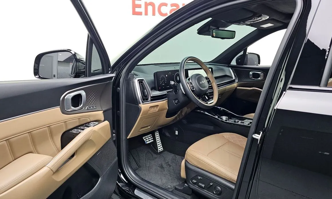 Kia Sorento — фото 9