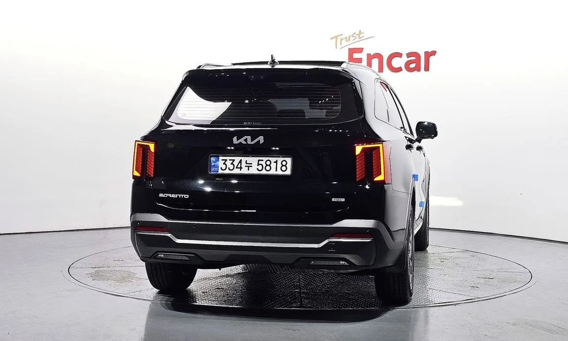 Kia Sorento — фото 10