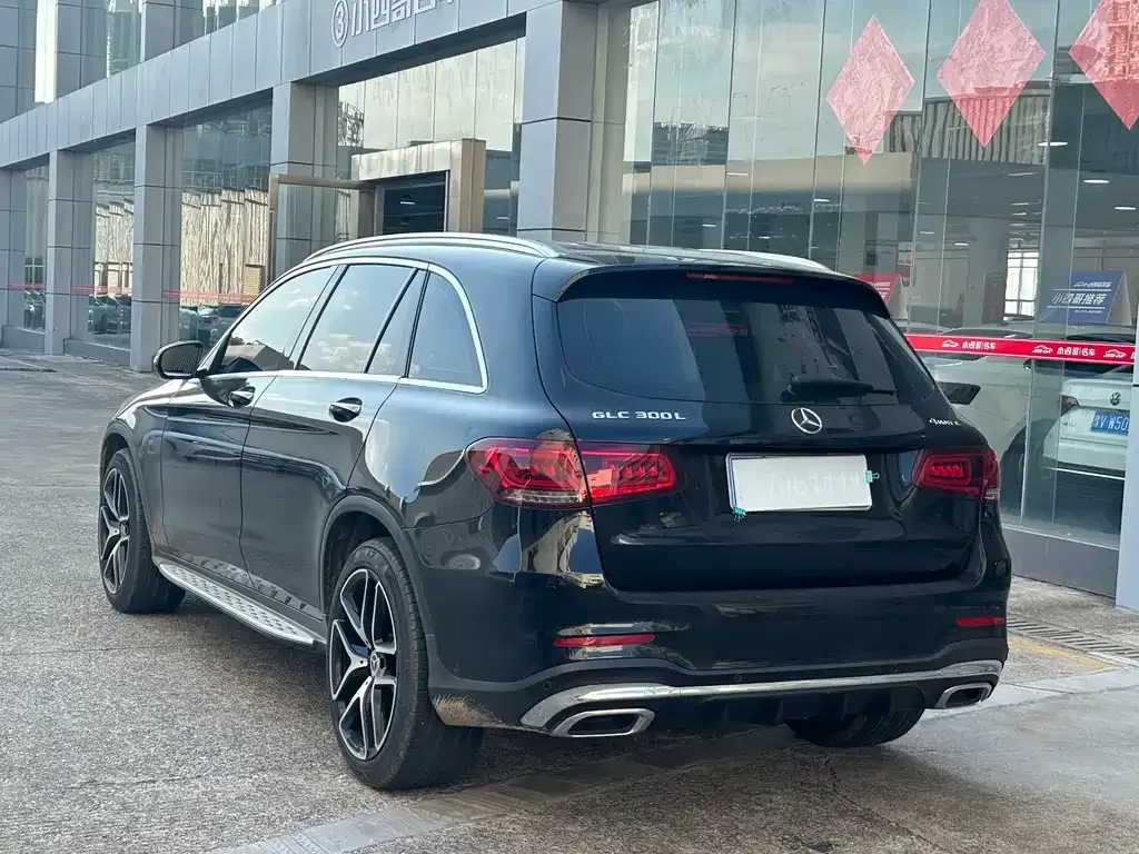 Mercedes-Benz GLC — фото 10