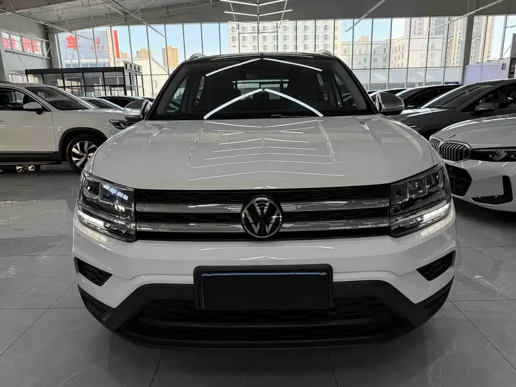 Volkswagen Tharu — фото 9