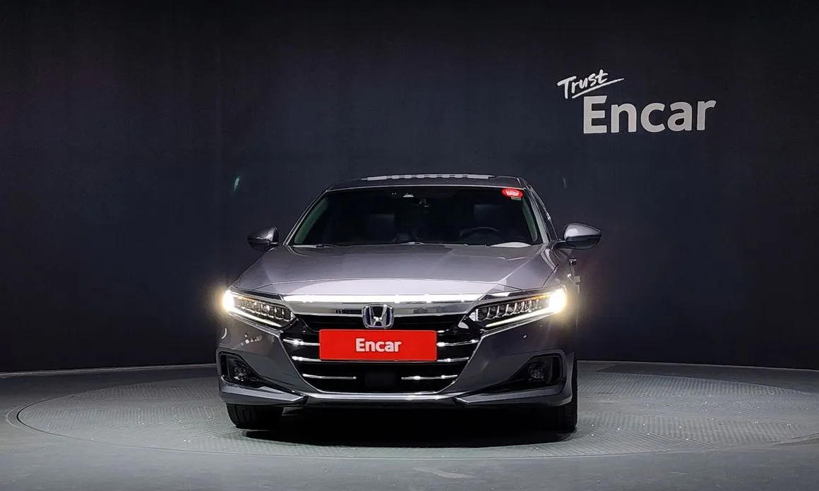 Honda Accord — фото 3