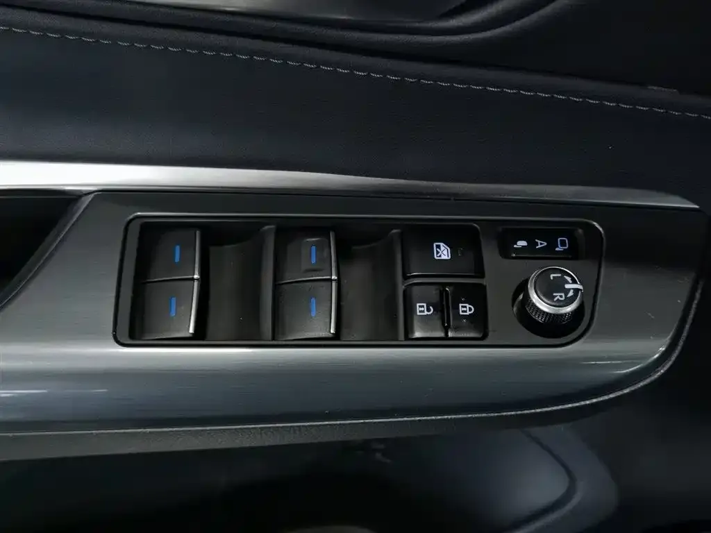 Toyota Venza 2022 из CN, фото 2