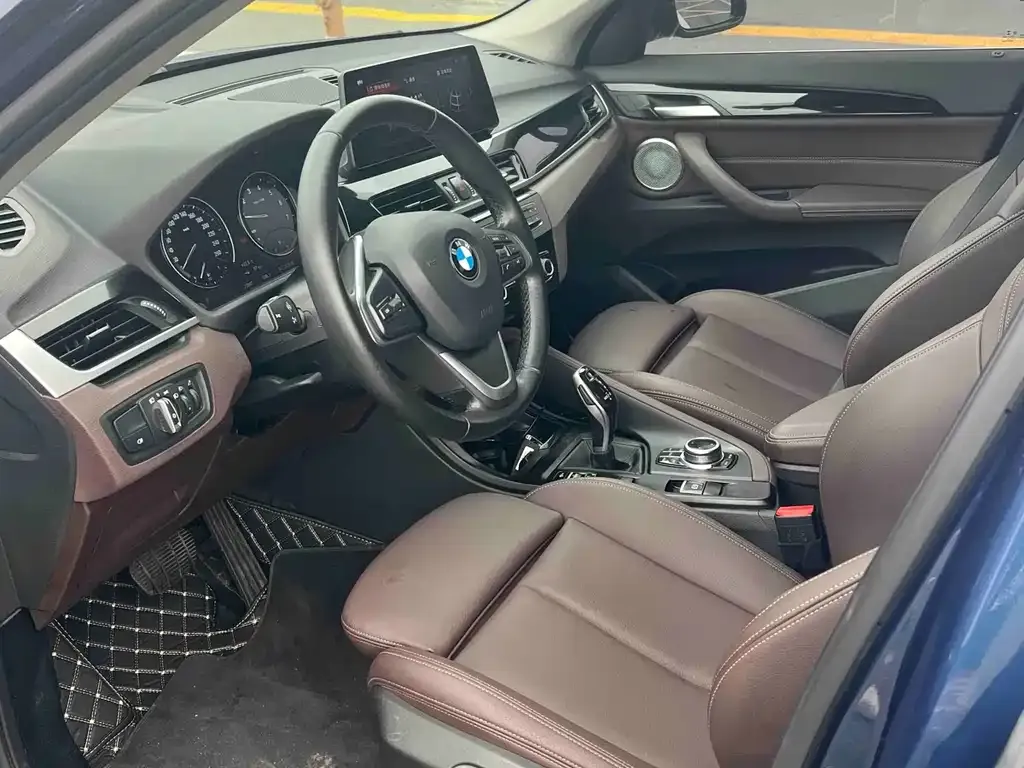 BMW X1 2021 из CN, фото 6