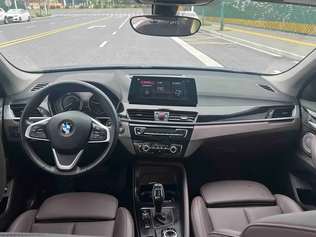 BMW X1 2021 из CN, фото 2