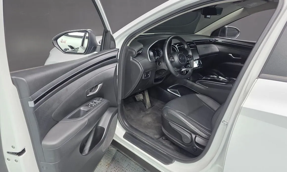 Hyundai Tucson 2023 из KR, фото 4