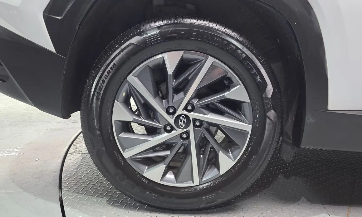 Hyundai Tucson 2023 из KR, фото 9