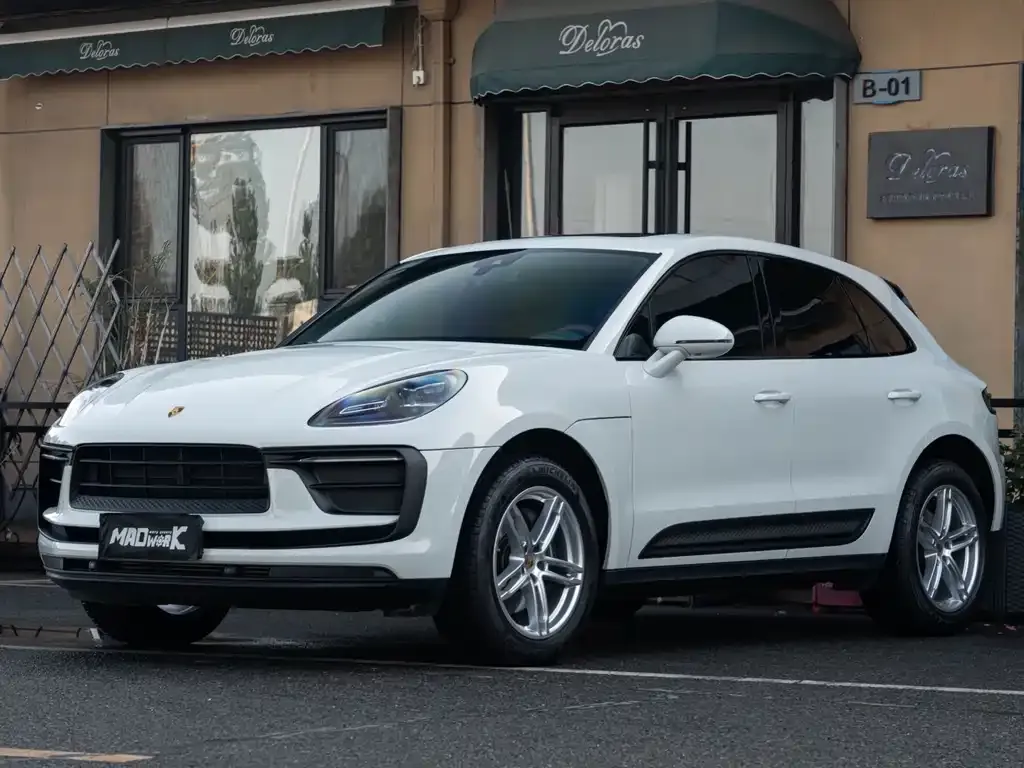 Porsche Macan — фото 1