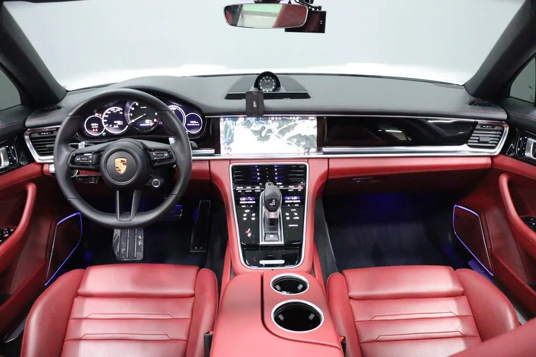Porsche Panamera 2021 из KR, фото 10