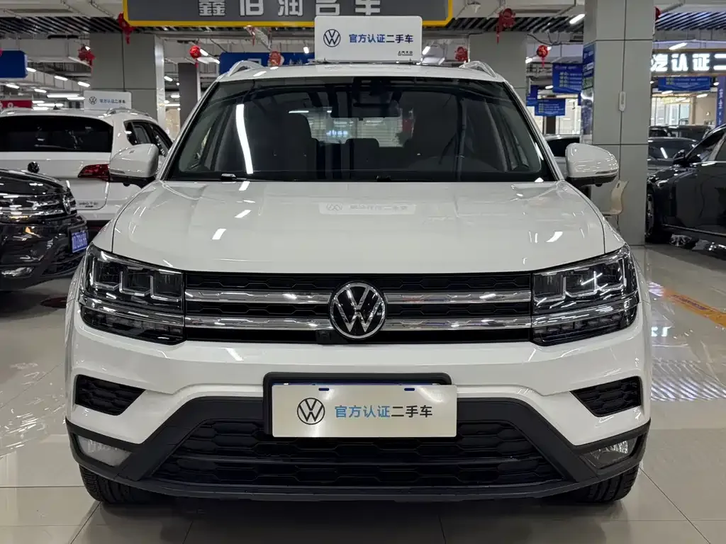 Volkswagen Tharu — фото 3