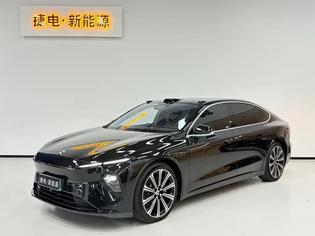 NIO ET7