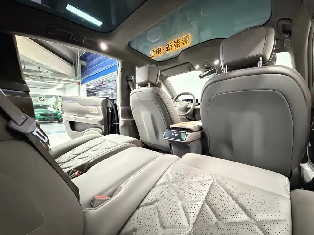 NIO ET7 2024 из CN, фото 6