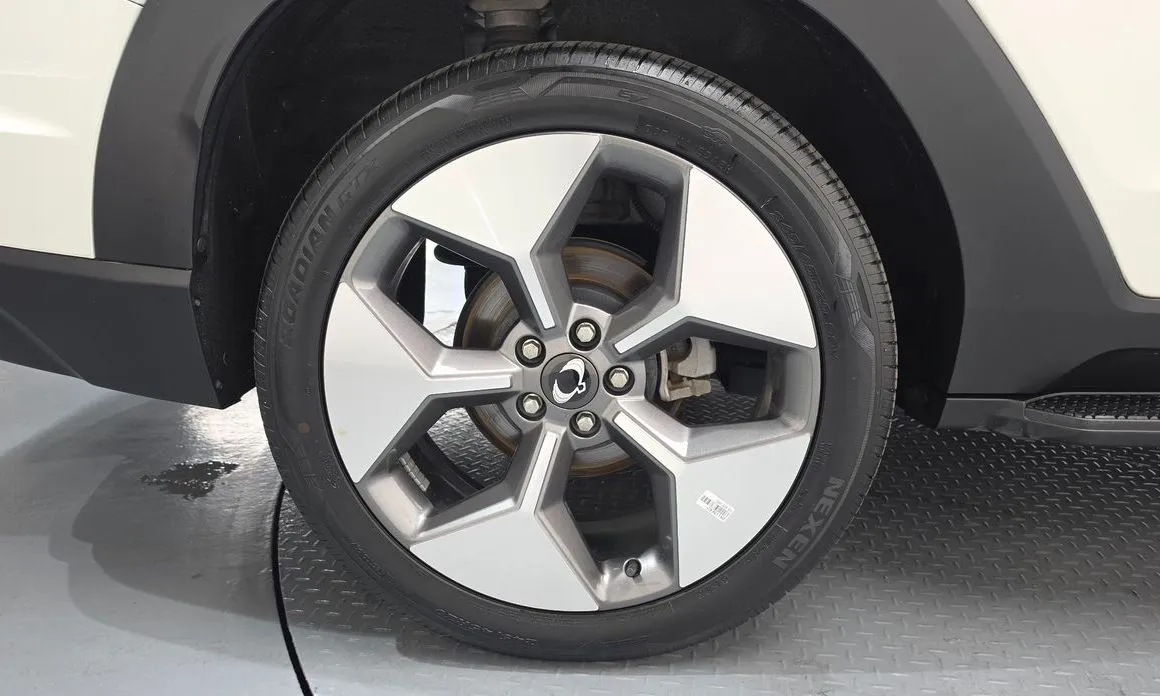 KG Mobility (Ssangyong) Torres — фото 8