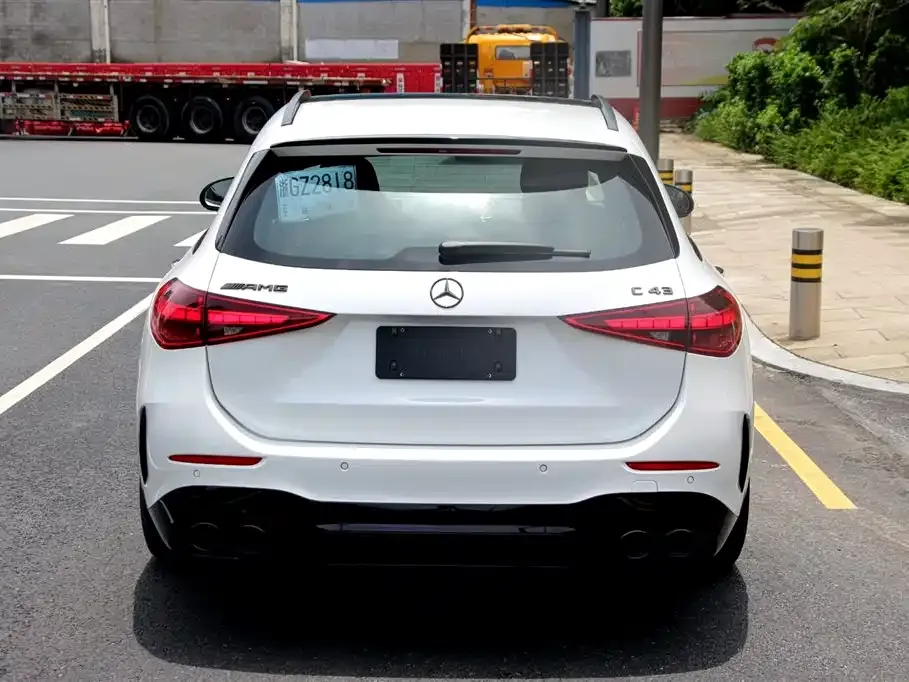 Mercedes-Benz C-Class AMG — фото 9