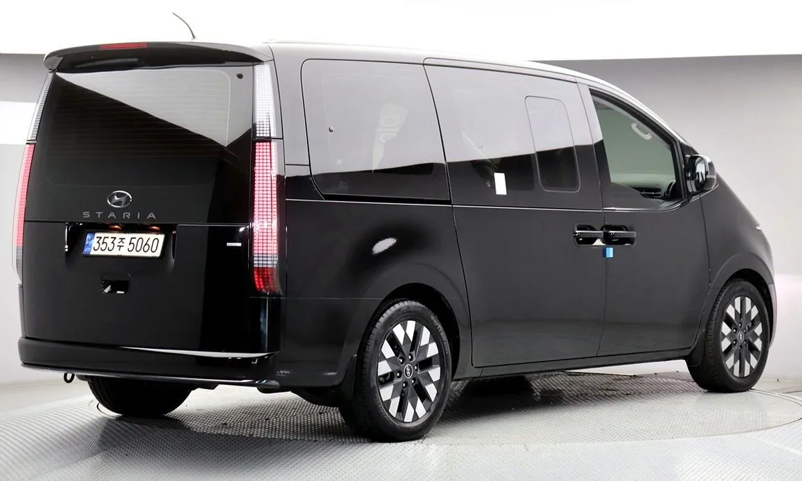 Hyundai Staria 2022 из KR, фото 9