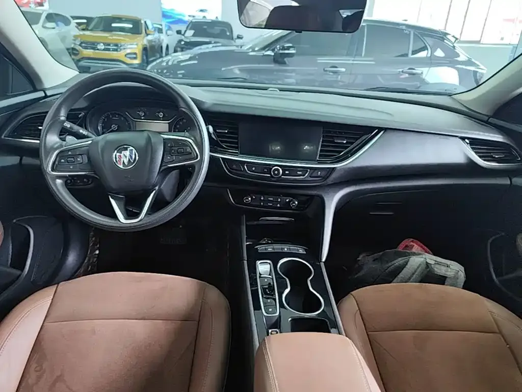Buick Regal — фото 2