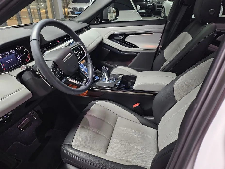 Land Rover Range Rover Evoque — фото 4