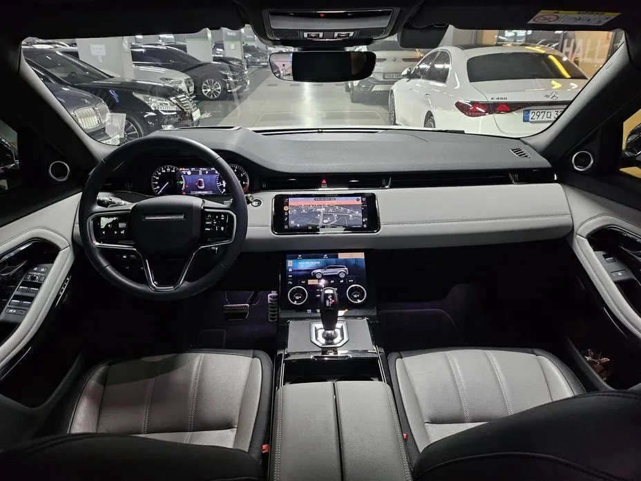 Land Rover Range Rover Evoque — фото 10