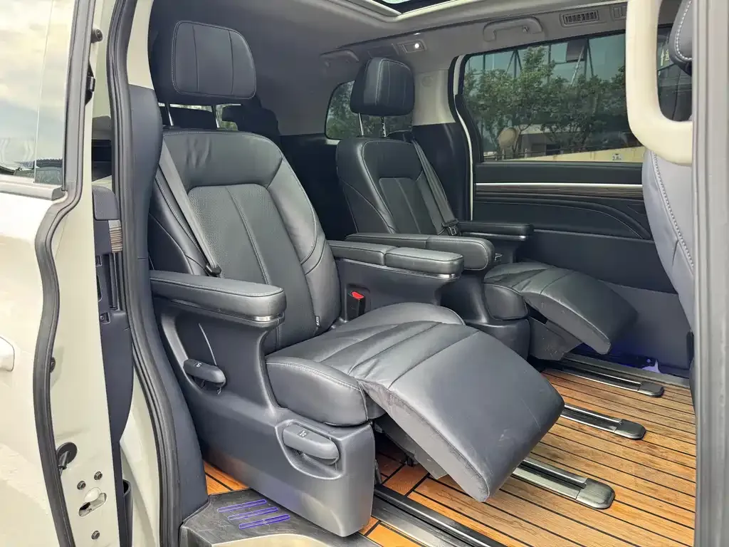 GAC Motor Trumpchi M8 — фото 3