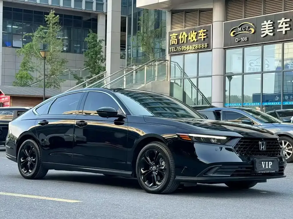 Honda Accord — фото 6