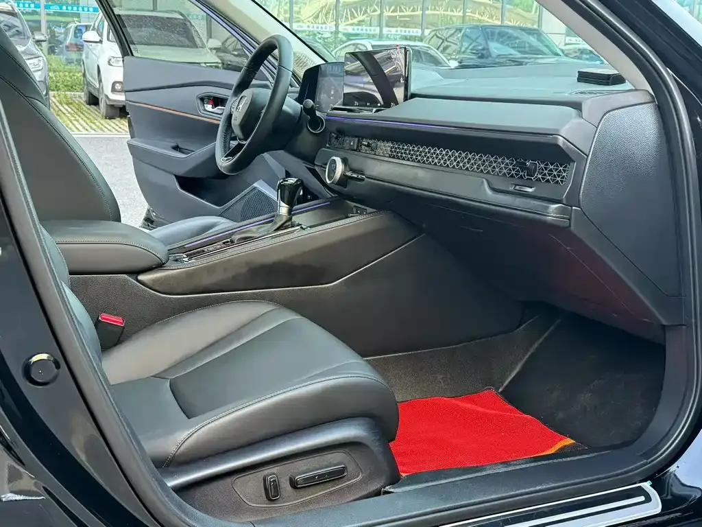 Honda Accord — фото 4