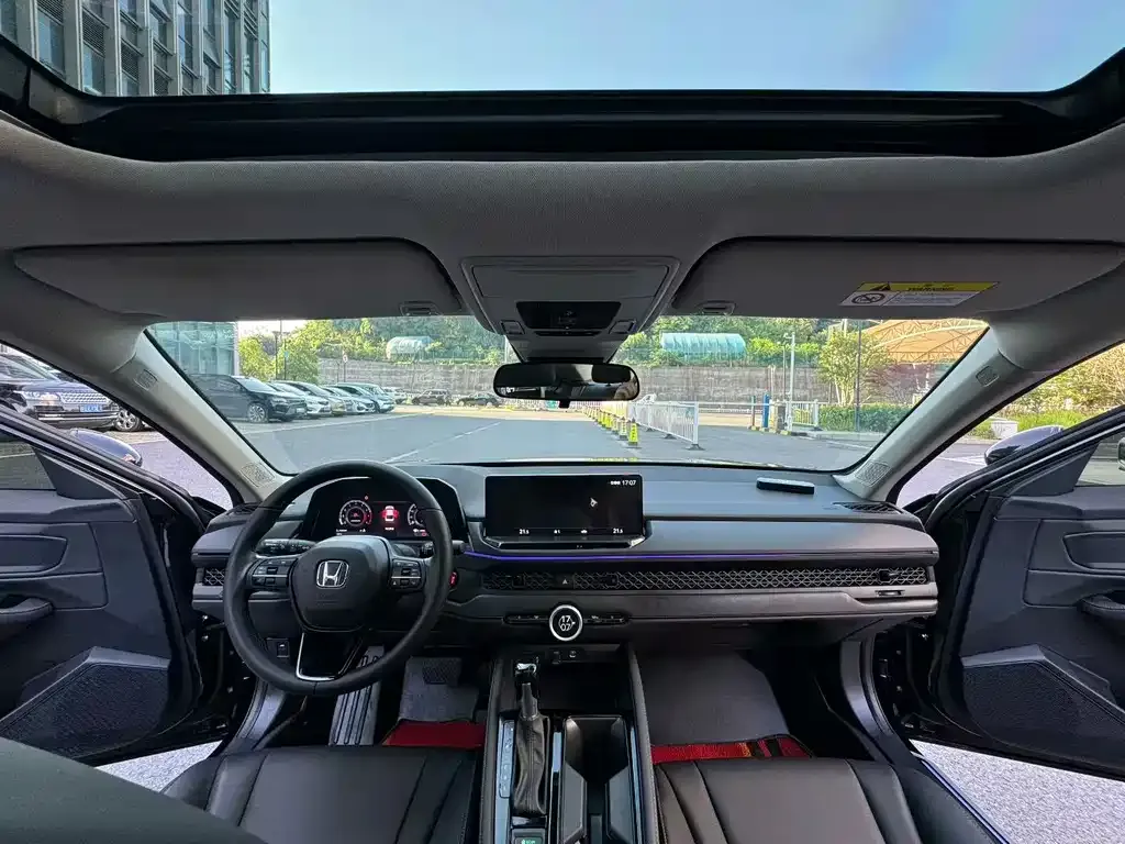 Honda Accord — фото 3