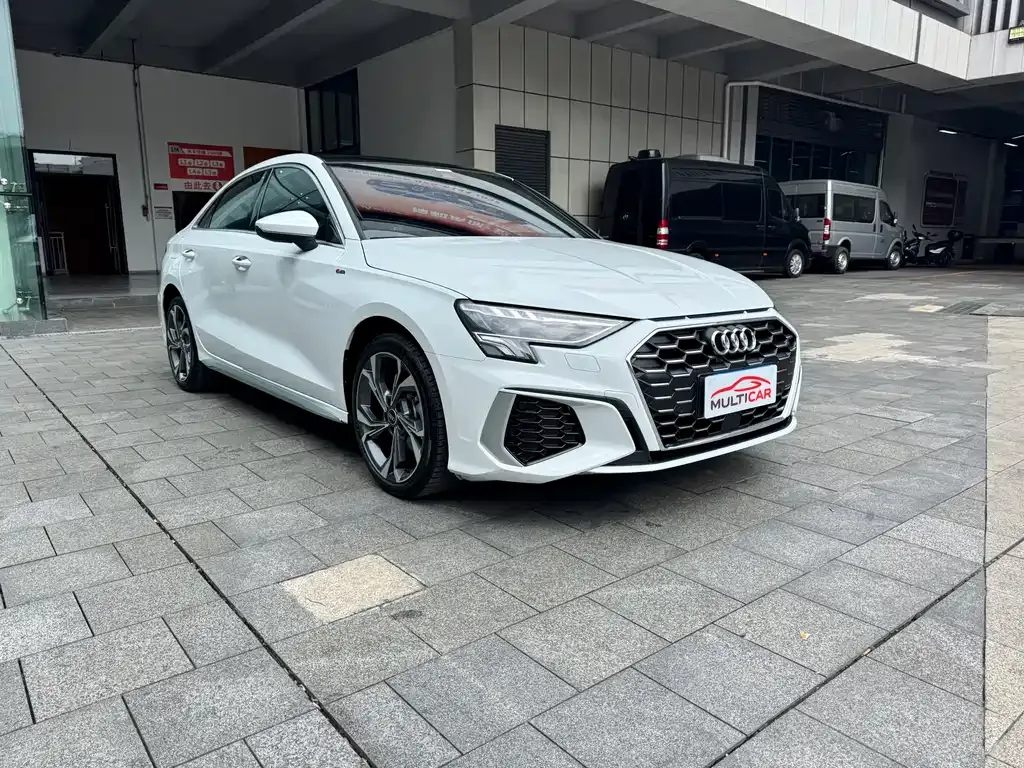 Audi A3 — фото 9