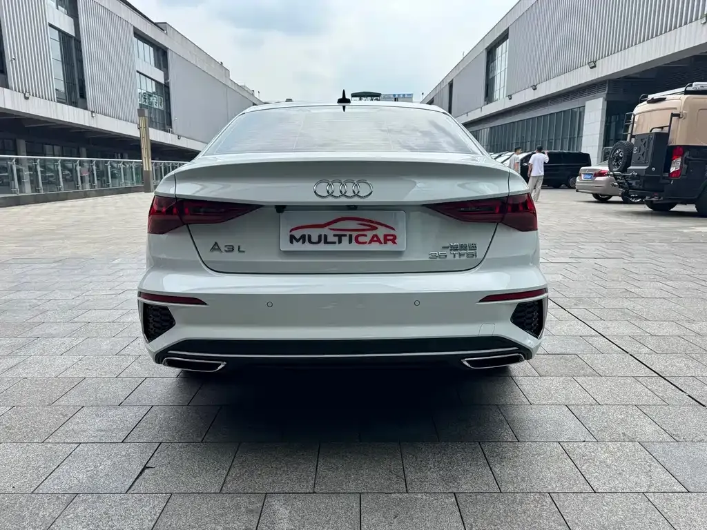 Audi A3 — фото 8