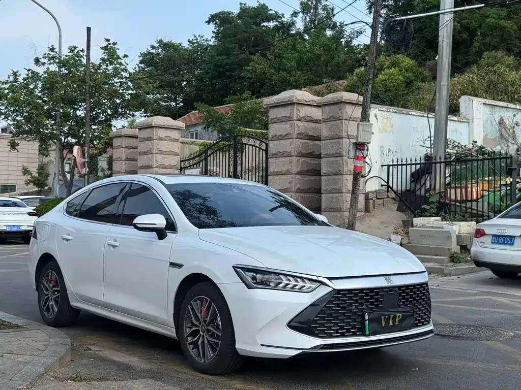 BYD Qin PLUS — фото 9
