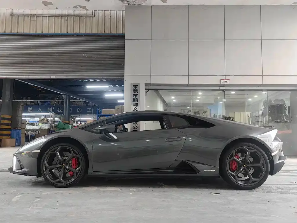 Lamborghini Huracan 2021 из CN, фото 10