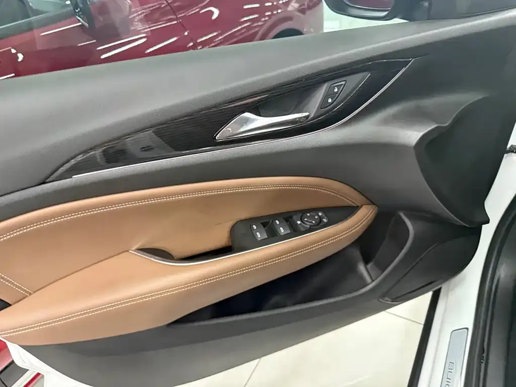 Buick Regal 2023 из CN, фото 7